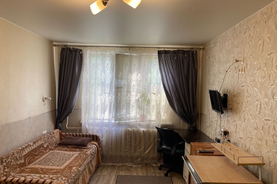 Продаётся 1-комнатная квартира, 32 м²