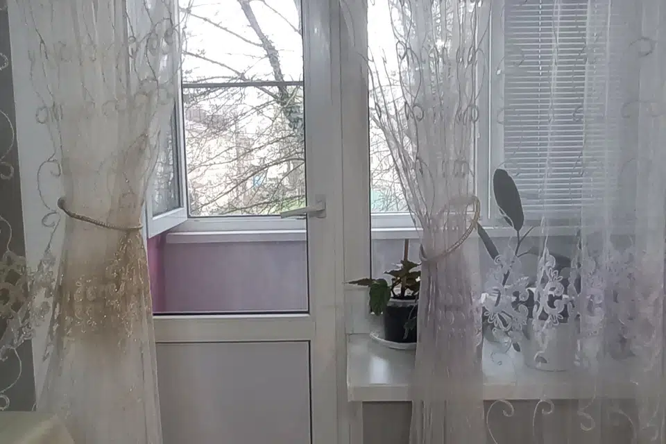 Продаётся 3-комнатная квартира, 59.5 м²