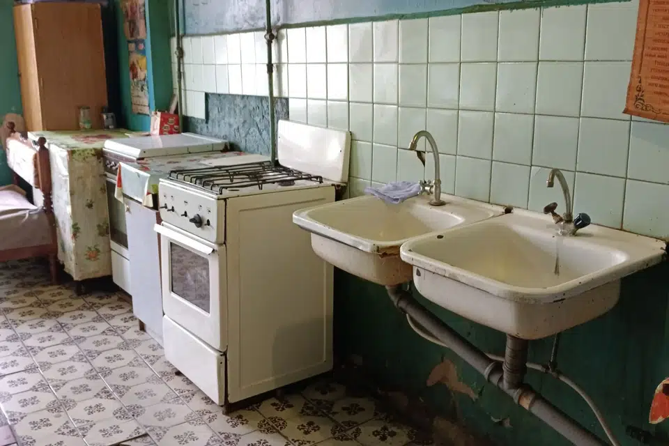 Продаётся комната в 4-комн. квартире, 18 м²
