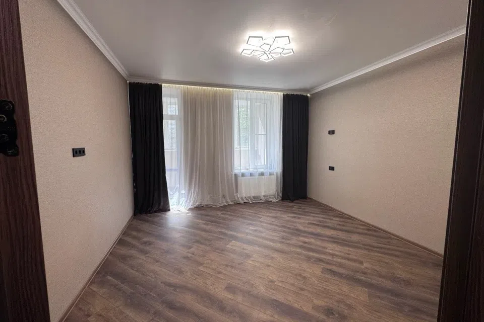Продаётся 3-комнатная квартира, 60 м²