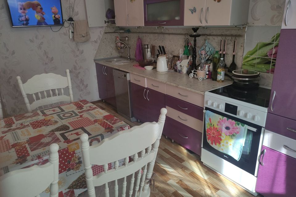 Продаётся 2-комнатная квартира, 61.1 м²