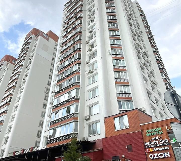 Продаётся 2-комнатная квартира, 96 м²