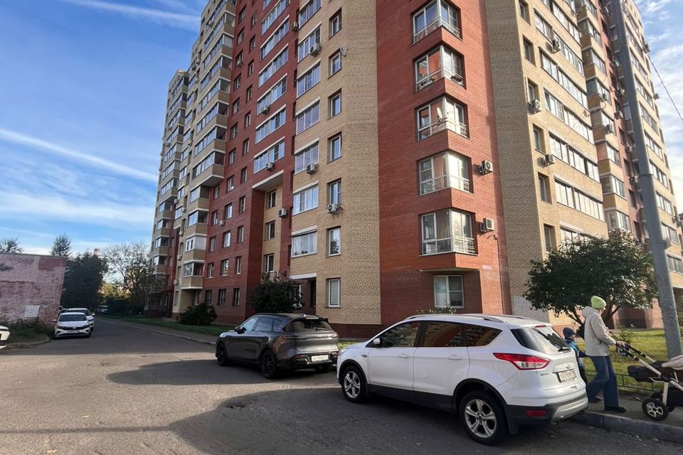 Продаётся 1-комнатная квартира, 42.7 м²