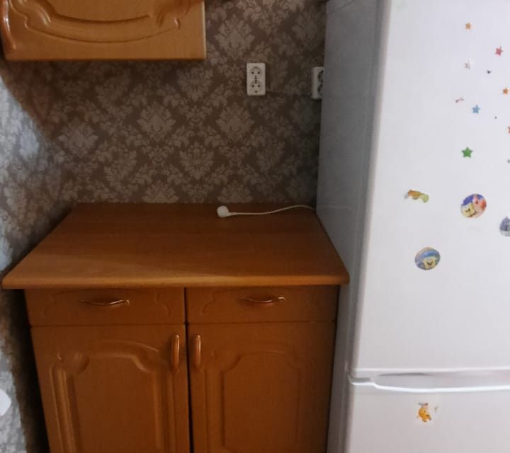 Продаётся комната в 5-комн. квартире, 12.9 м²