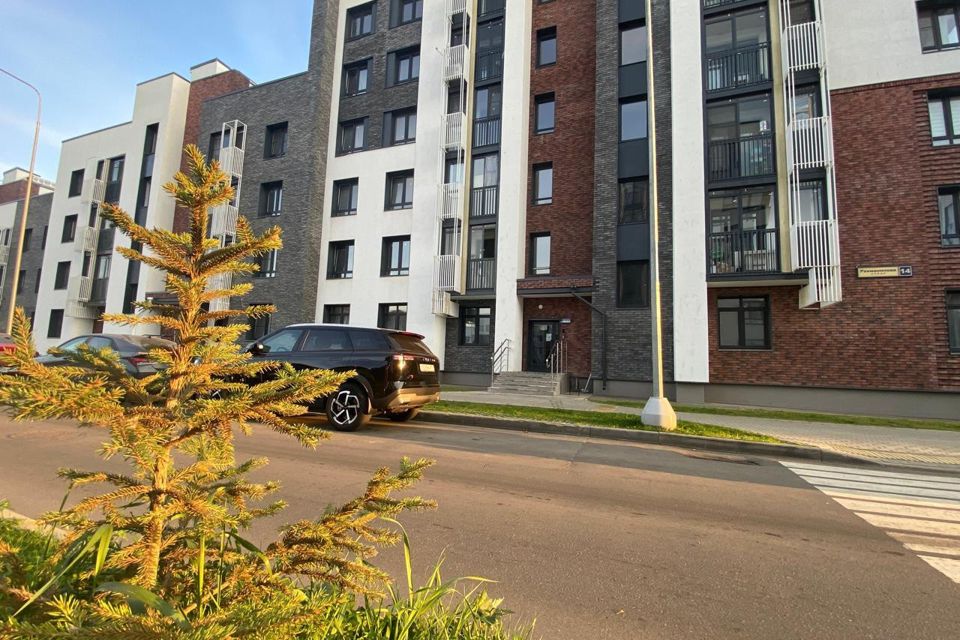 Продаётся 3-комнатная квартира, 77.4 м²
