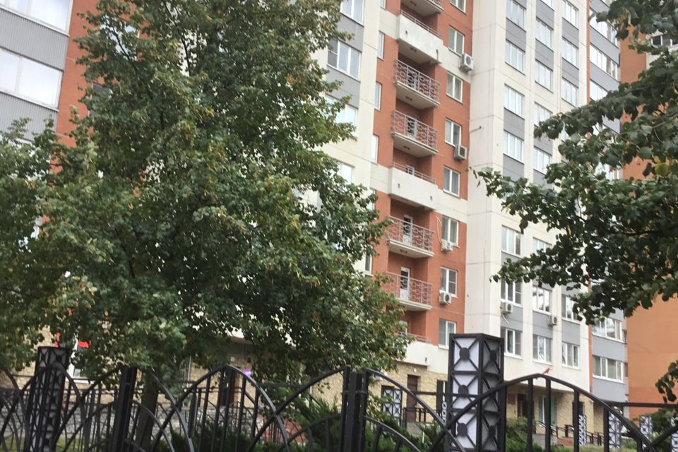 Продаётся 1-комнатная квартира, 50 м²