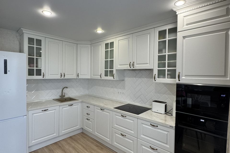 Продаётся 3-комнатная квартира, 90 м²