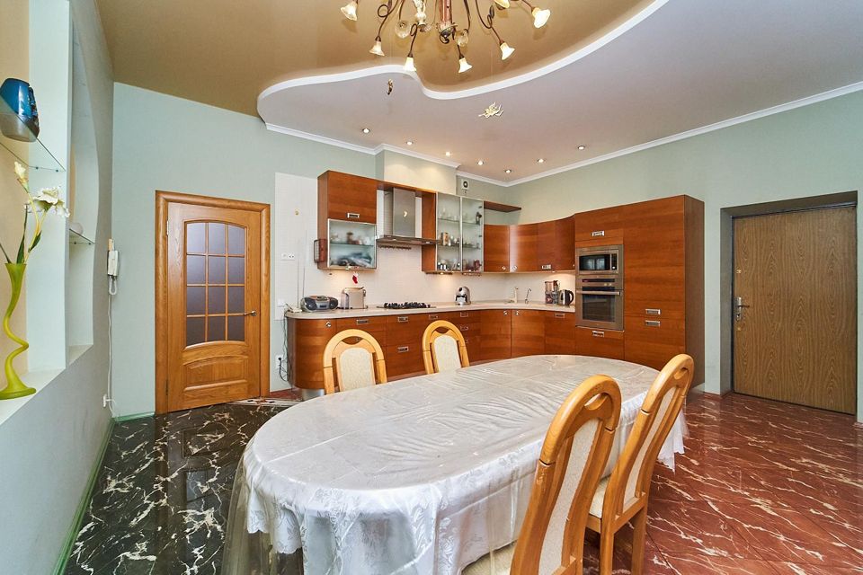 Знаменского 60 Знаменского 60