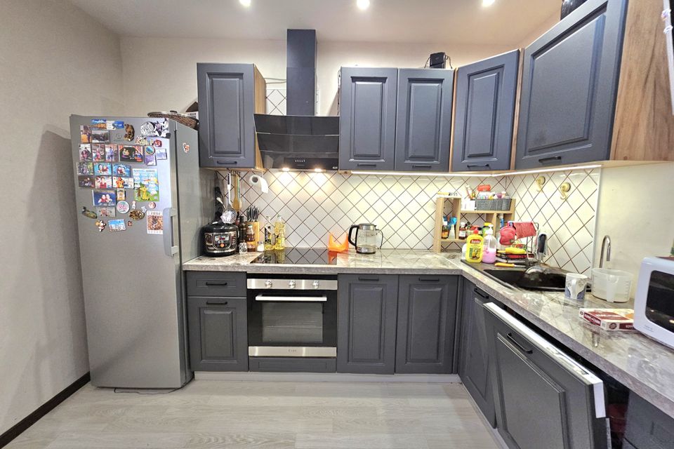 Продаётся 2-комнатная квартира, 60.2 м²