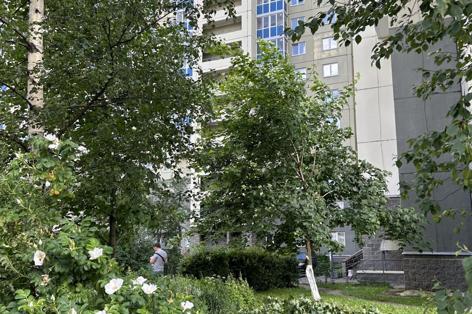 Продаётся 2-комнатная квартира, 63.7 м²