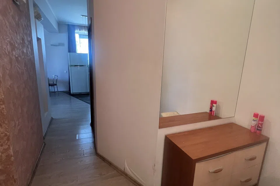 Сдаётся 2-комнатная квартира, 60 м²
