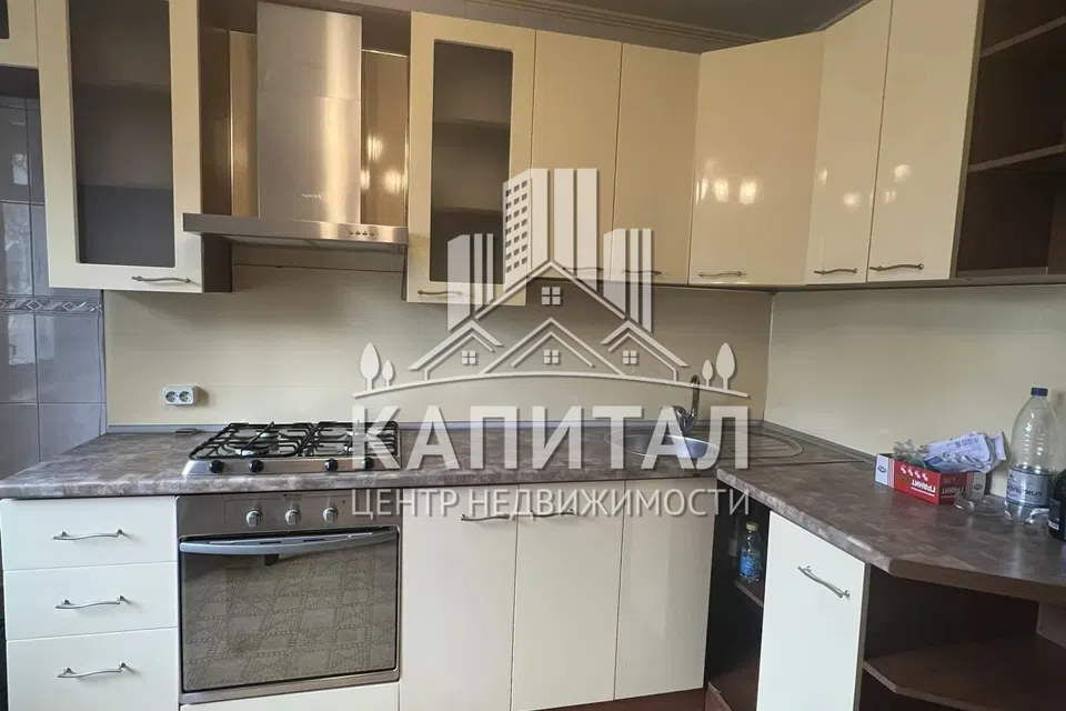 Продаётся 3-комнатная квартира, 60 м²