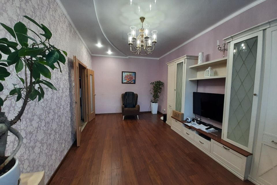 Продаётся 2-комнатная квартира, 64.4 м²