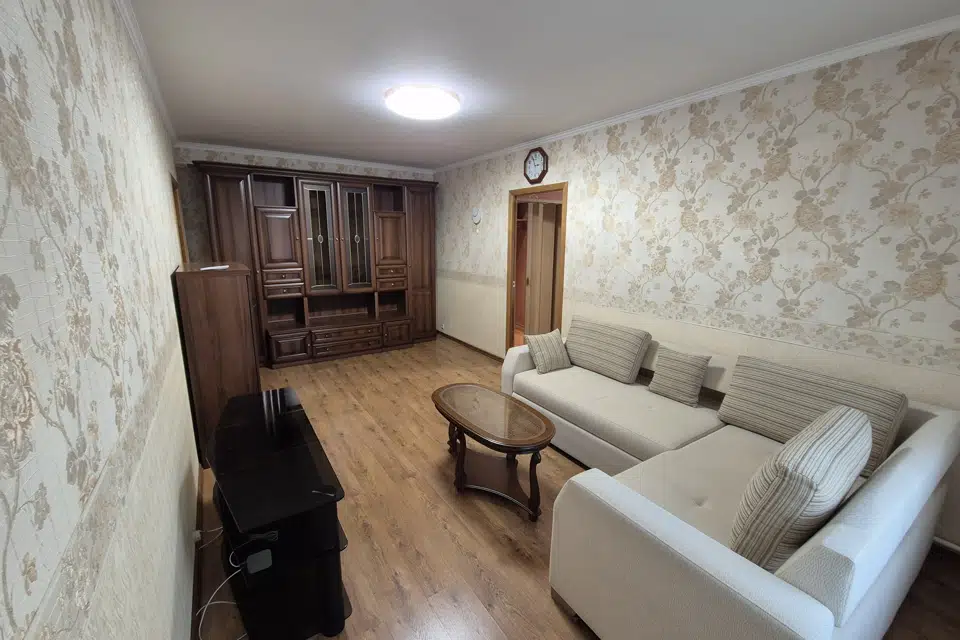 Продаётся 3-комнатная квартира, 66.5 м²