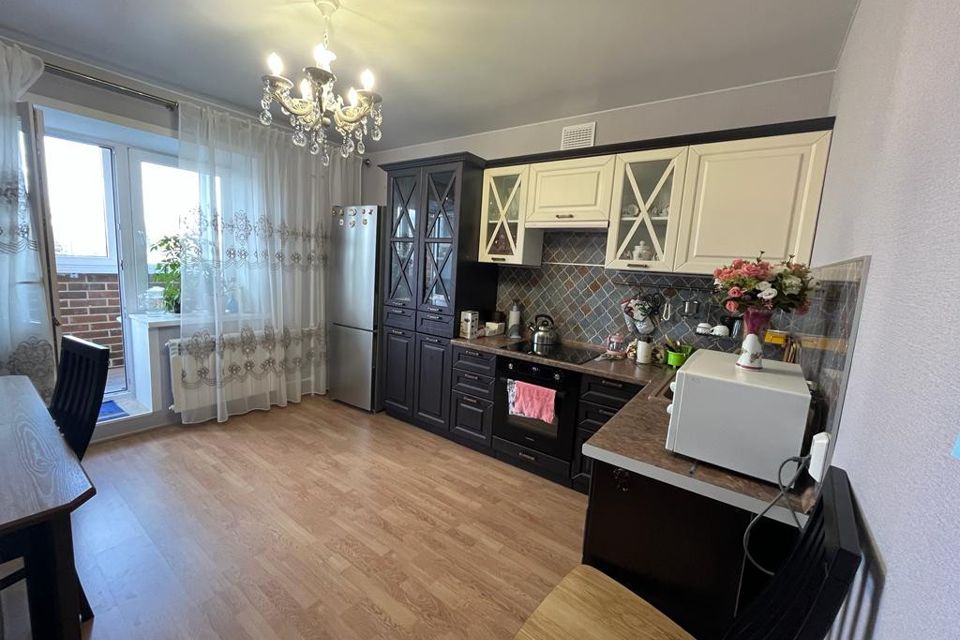 Продаётся 2-комнатная квартира, 55.7 м²