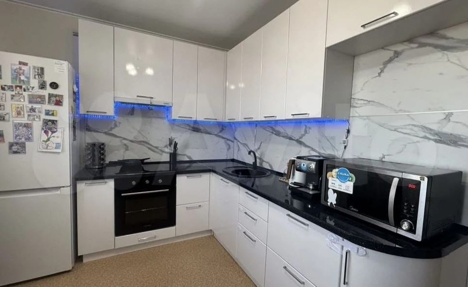 Продаётся 2-комнатная квартира, 55.7 м²