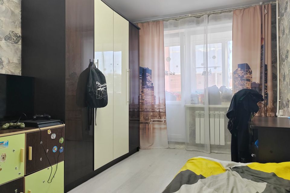 Продаётся 3-комнатная квартира, 67.3 м²
