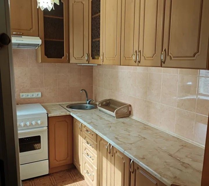 Продаётся 4-комнатная квартира, 61 м²