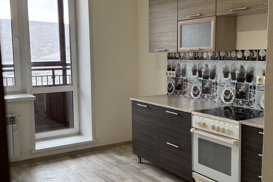 Продаётся 1-комнатная квартира, 42.4 м²