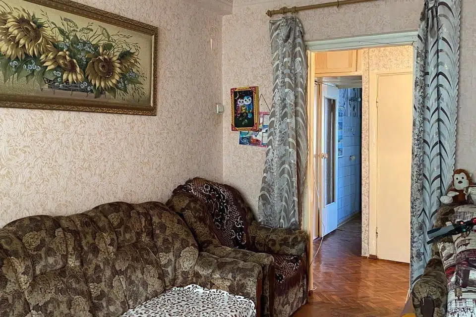 Продаётся 3-комнатная квартира, 55 м²