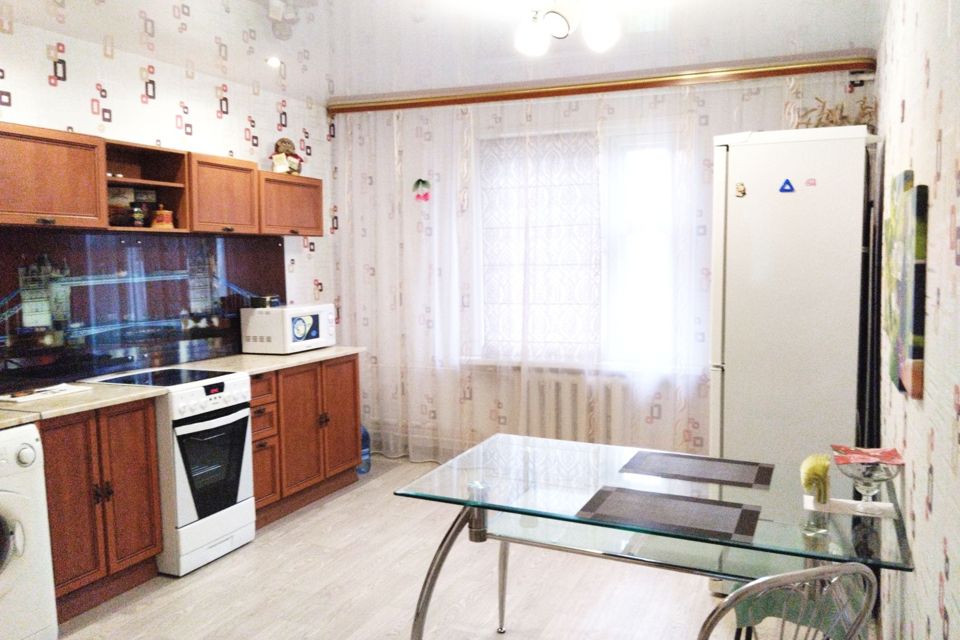 Снять дом пойковский. Квартиры пойковский 7мкр. Дом пойковский 4 мкр 22. Пойковский дорожник д. Пойковский 3 мкр 58 дом.
