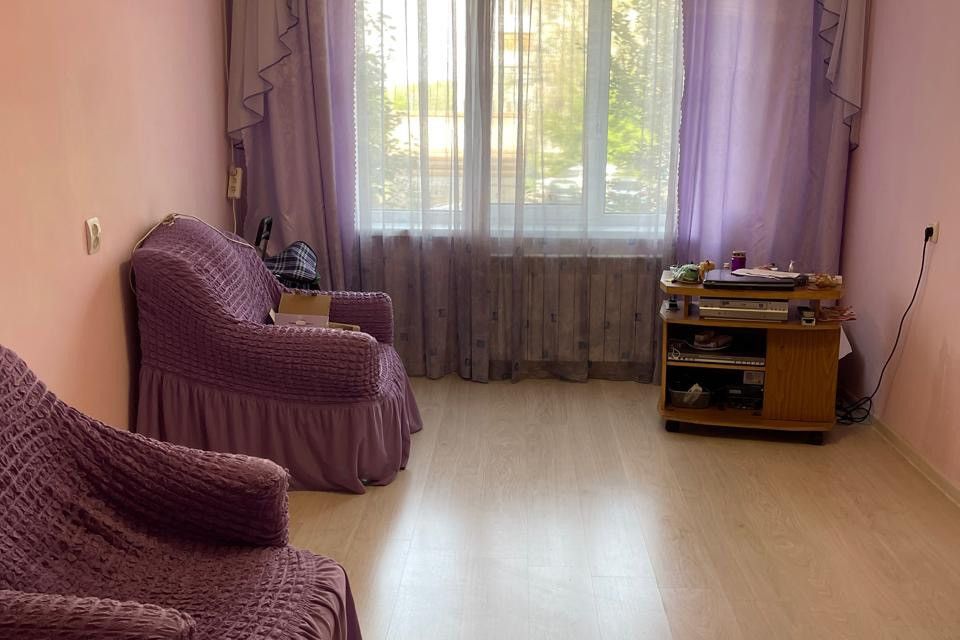 Продаётся 3-комнатная квартира, 62.1 м²