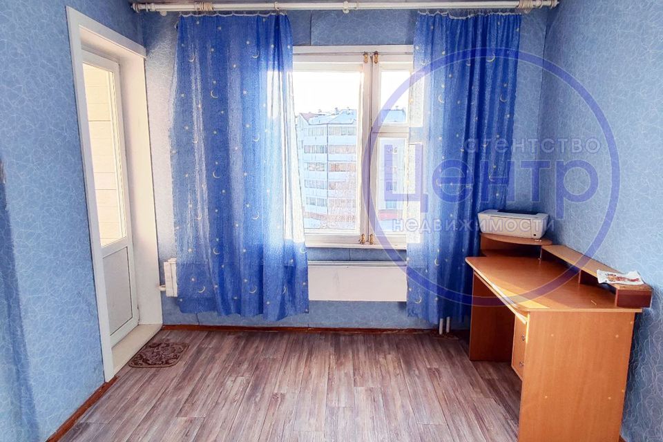 Продаётся 3-комнатная квартира, 40 м²
