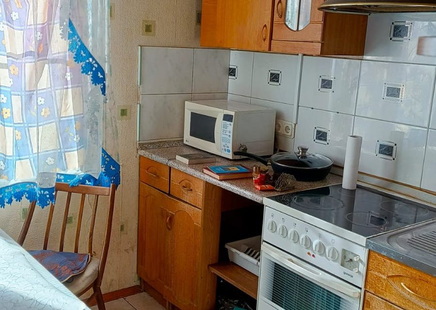 Продаётся 1-комнатная квартира, 42 м²