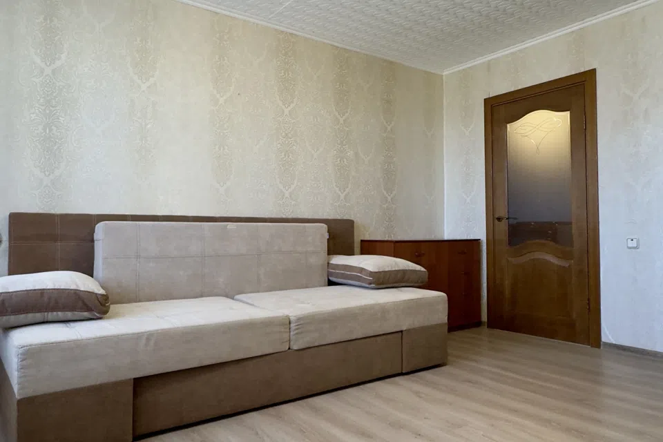 Продаётся 1-комнатная квартира, 37.4 м²