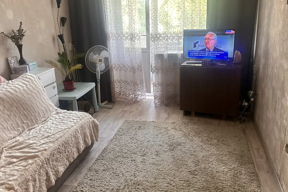 Продаётся 2-комнатная квартира, 43.8 м²