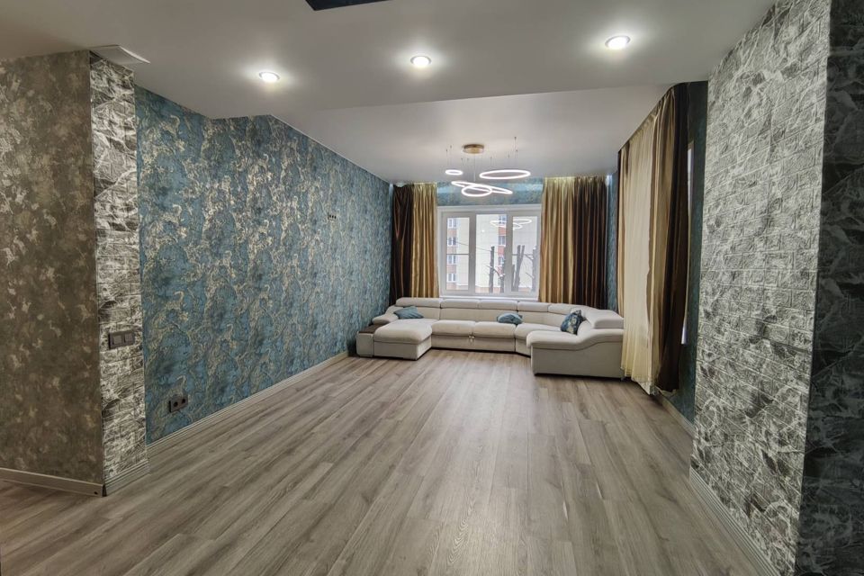 Продаётся 3-комнатная квартира, 88 м²