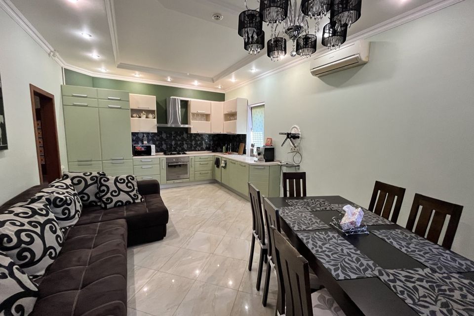 Продаётся 2-этажный дом, 223 м²