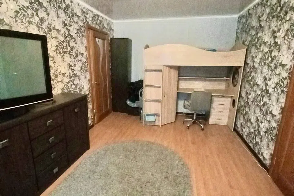 Продаётся 3-комнатная квартира, 57.2 м²