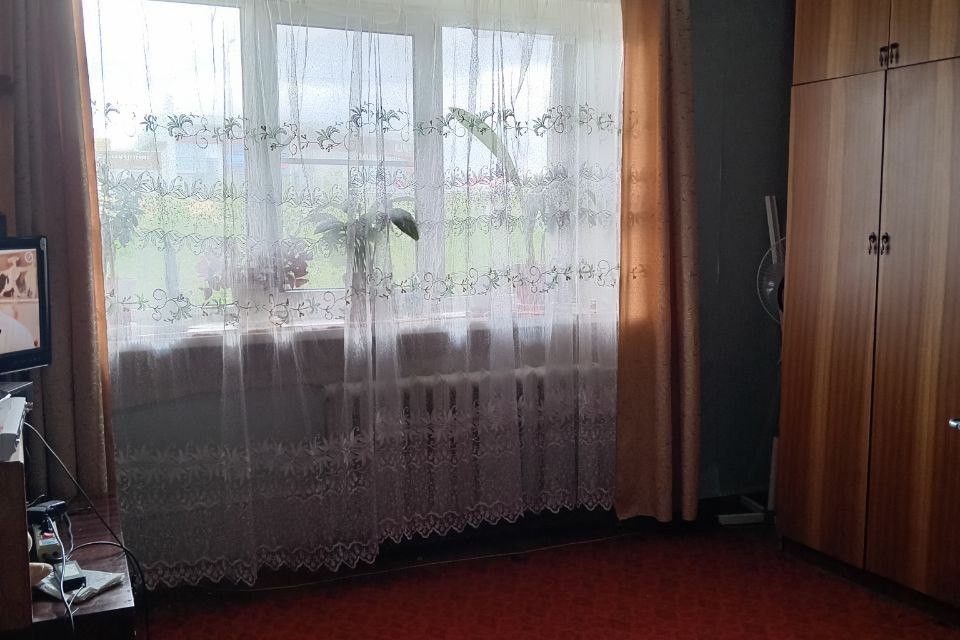 Продаётся комната в 2-комн. квартире, 15 м²