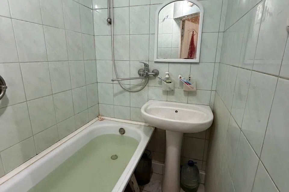 Продаётся 3-комнатная квартира, 56 м²