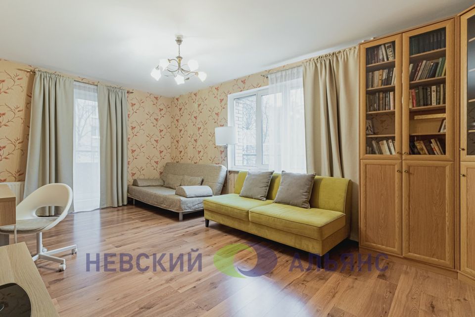 Продаётся 2-комнатная квартира, 72.3 м²