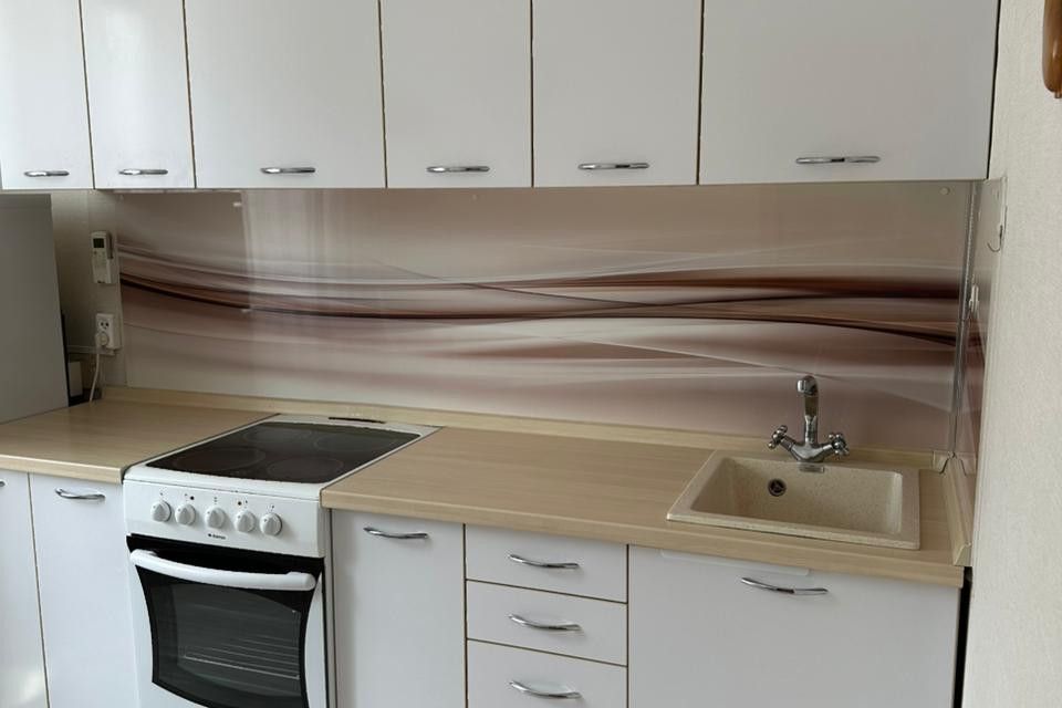Продаётся 1-комнатная квартира, 40.3 м²