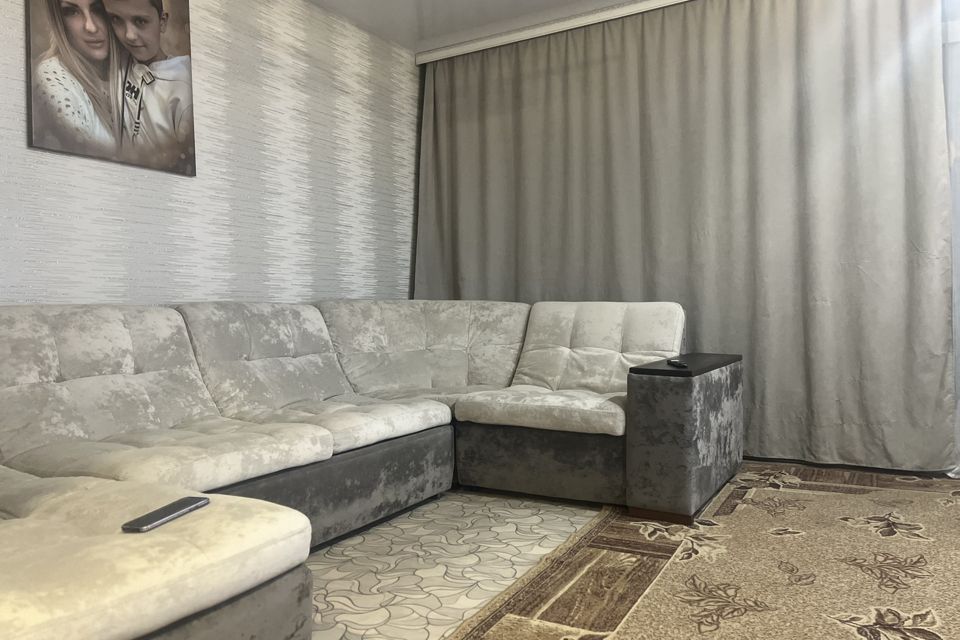 Продаётся 2-комнатная квартира, 52.5 м²