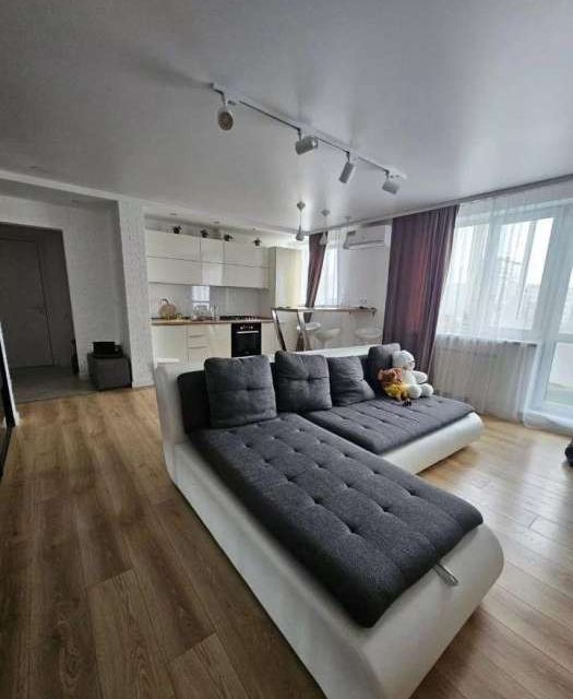 Сдаётся 2-комнатная квартира, 53 м²