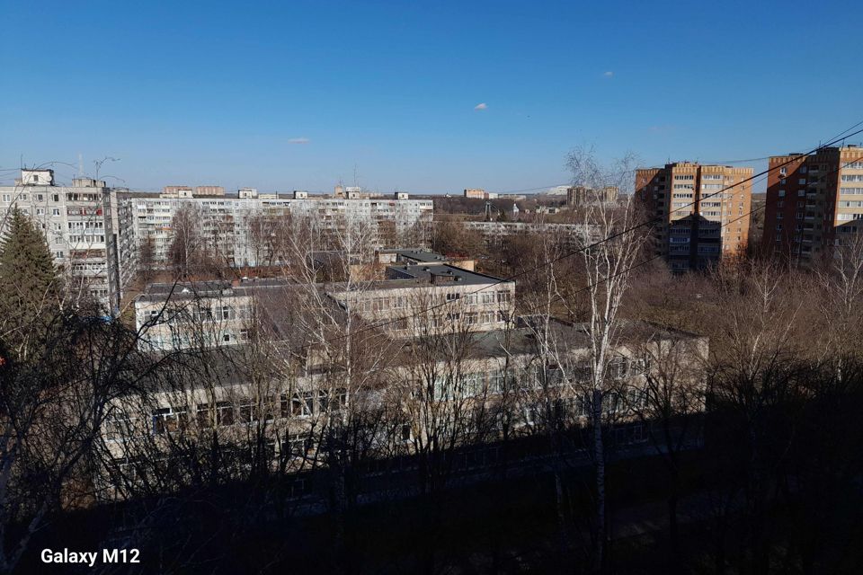 Продаётся 3-комнатная квартира, 54.5 м²