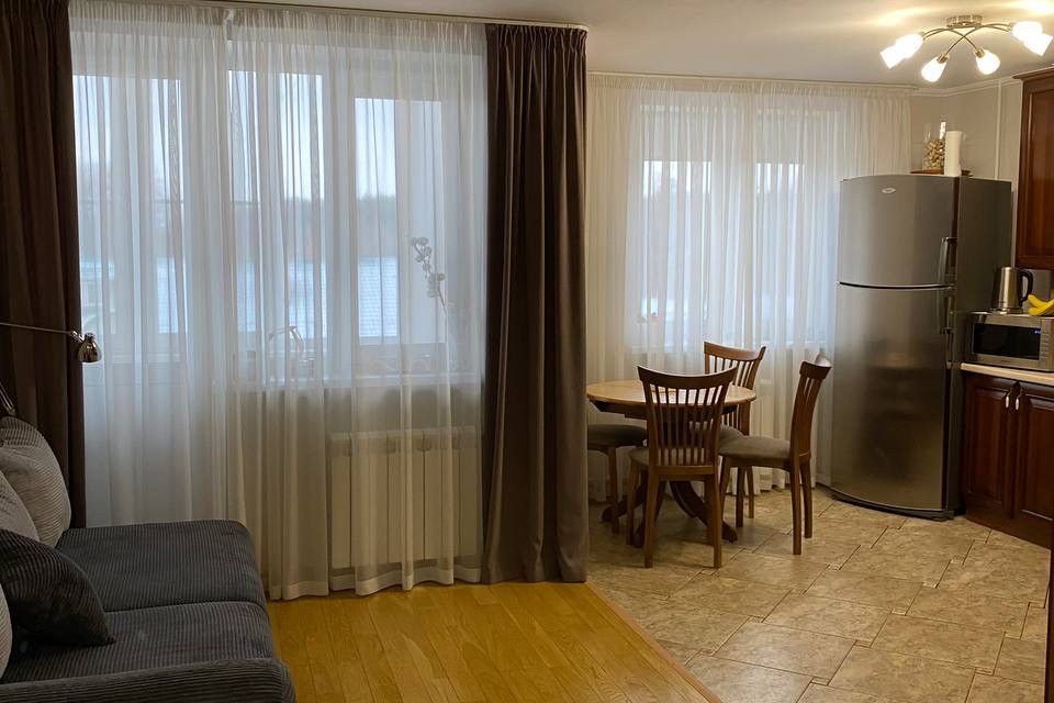 Продаётся 2-комнатная квартира, 59.3 м²