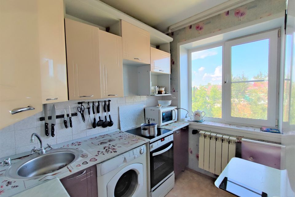 Продаётся 3-комнатная квартира, 61.22 м²