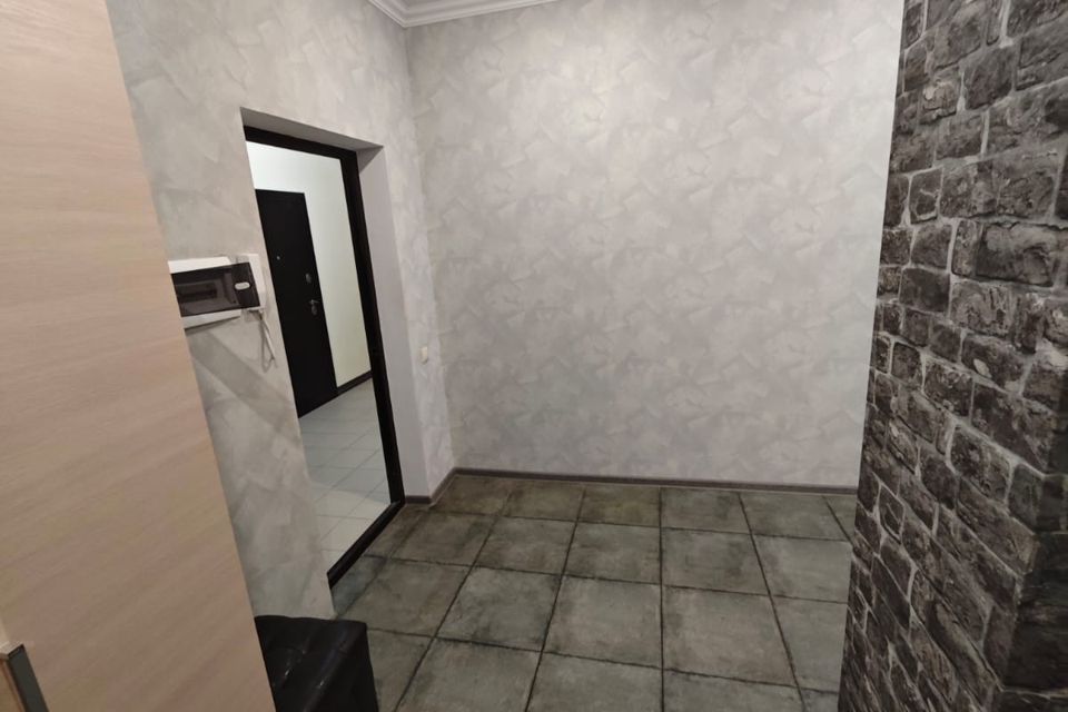 Продаётся 1-комнатная квартира, 37 м²