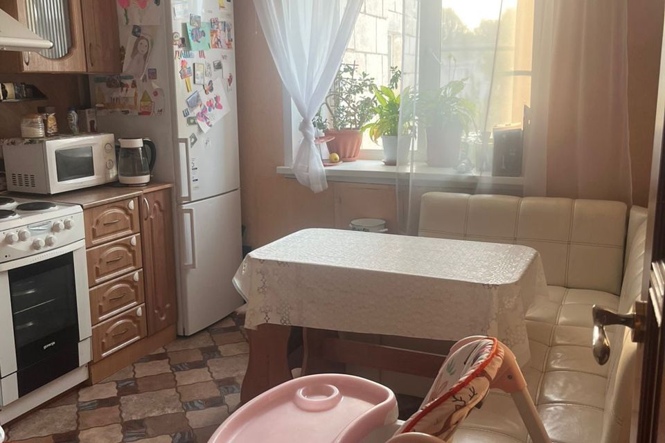 Продаётся 3-комнатная квартира, 61 м²
