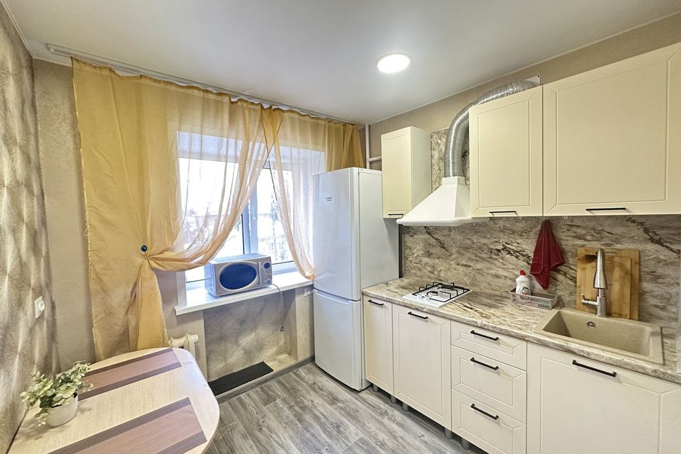 Продаётся 2-комнатная квартира, 42 м²