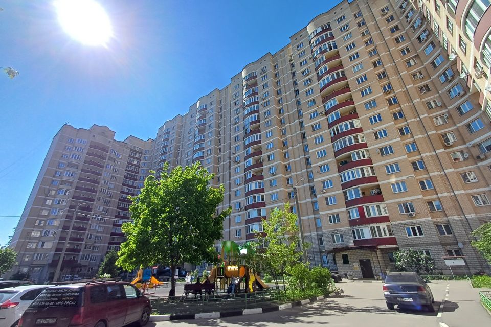 Продаётся 2-комнатная квартира, 70 м²