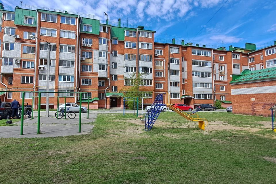 Продаётся 1-комнатная квартира, 37.4 м²