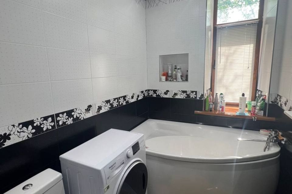 Продаётся 3-комнатная квартира, 55 м²