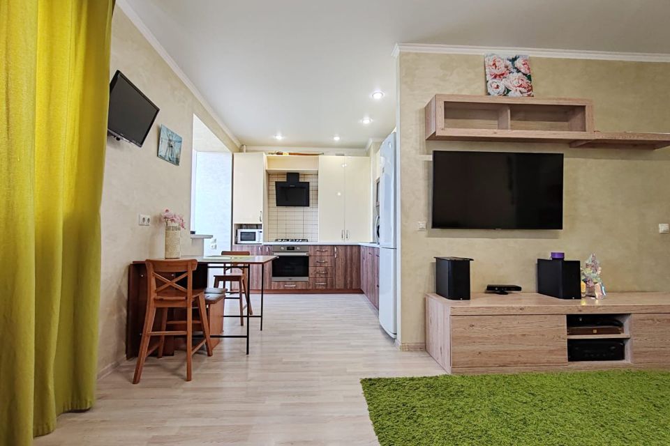 Продаётся 2-комнатная квартира, 57 м²