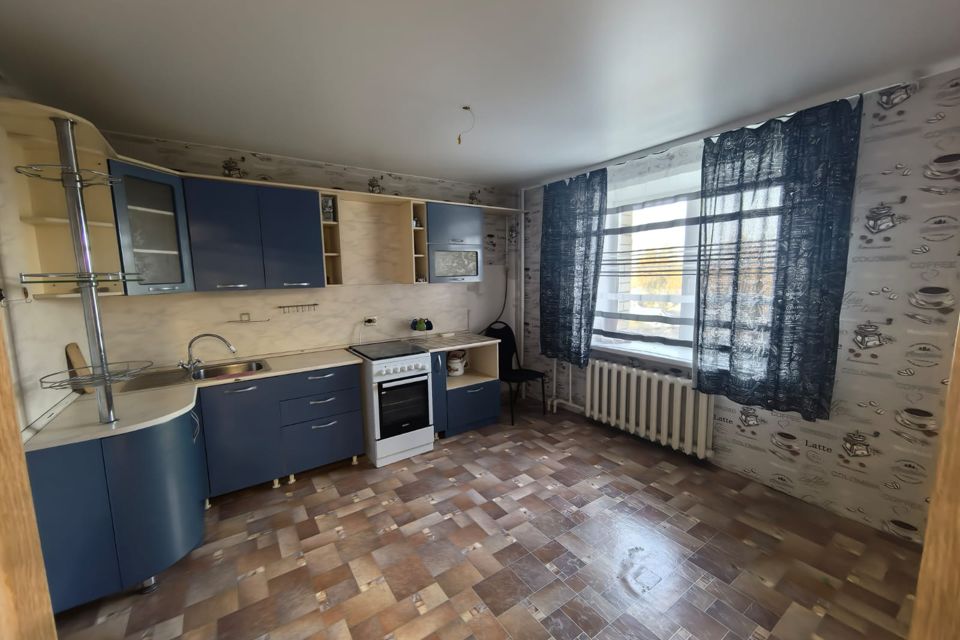 Продаётся 2-комнатная квартира, 63.3 м²